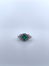 Load image into Gallery viewer, Emerald Fancy Ring
