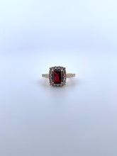 Load image into Gallery viewer, Garnet Ring
