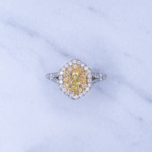 Load image into Gallery viewer, Oval Yellow fancy Ring
